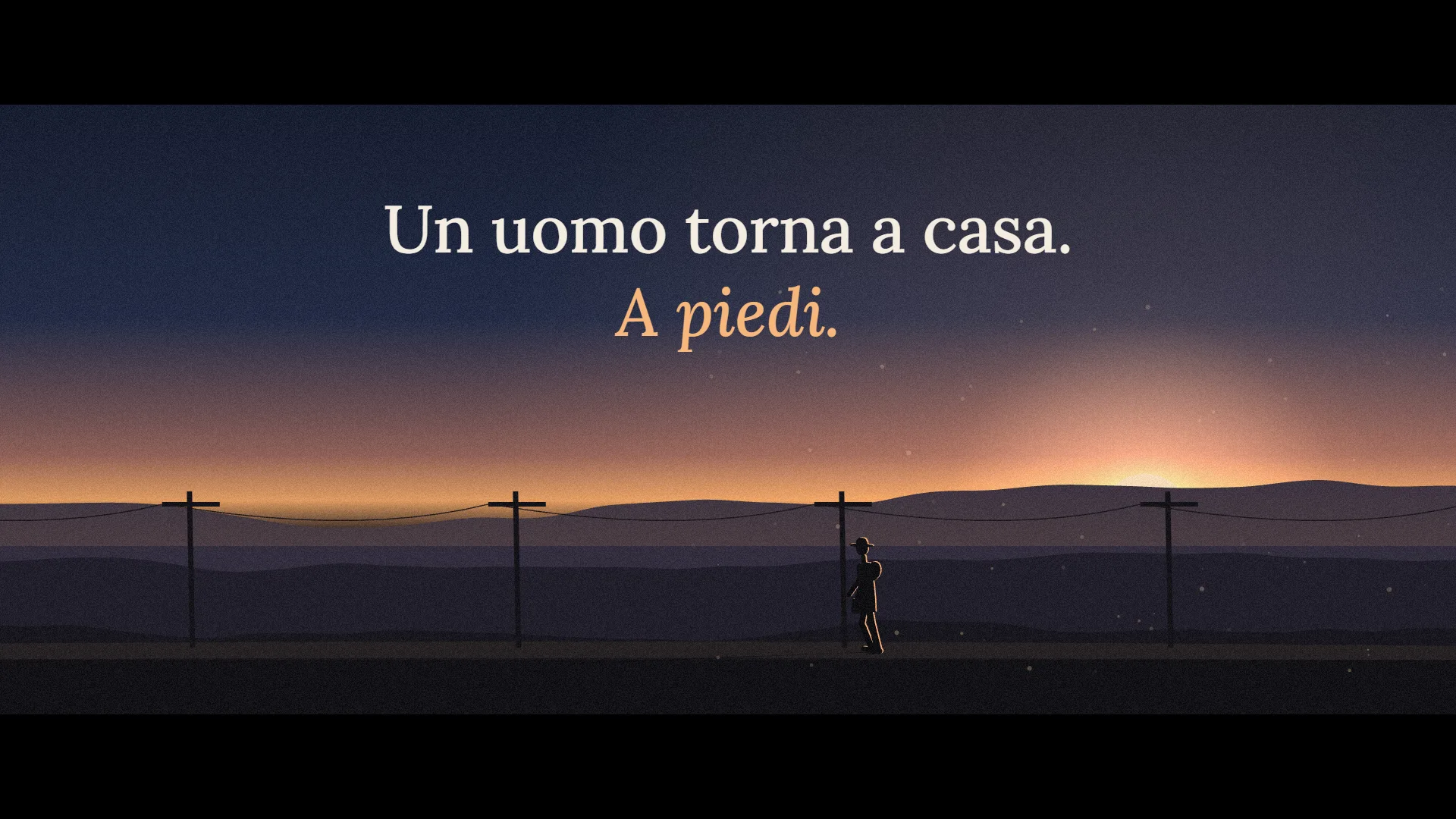 Il viandante cammina all’alba lungo una strada con i pali della corrente